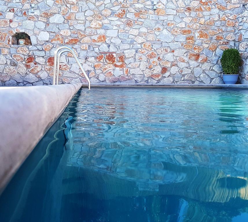 Spacious Maistrali Villa, Private Pool & Garden Rodakino Eksteriør billede